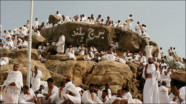 20120509-Arafat white-clad_mountain.jpg